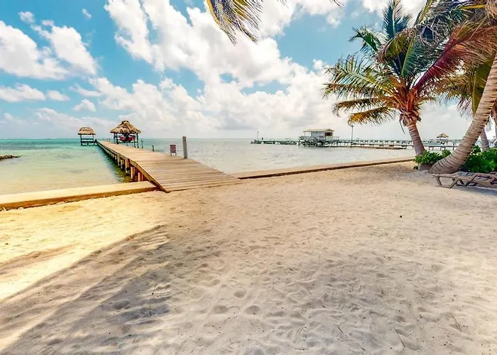 Red Ginger @ Caribe Island San Pedro (Ambergris Caye)